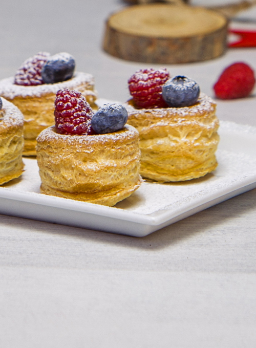 Videoricetta-vol-au-vent-crema-cioccolato-e-piccoli-frutti-di-bosco-natale-santorsola