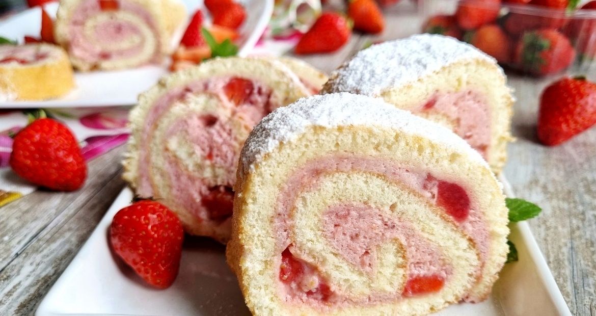 Rotolo-alle-fragole-e-panna-Sant'Orsola-ricetta-piccoli-frutti-di-bosco