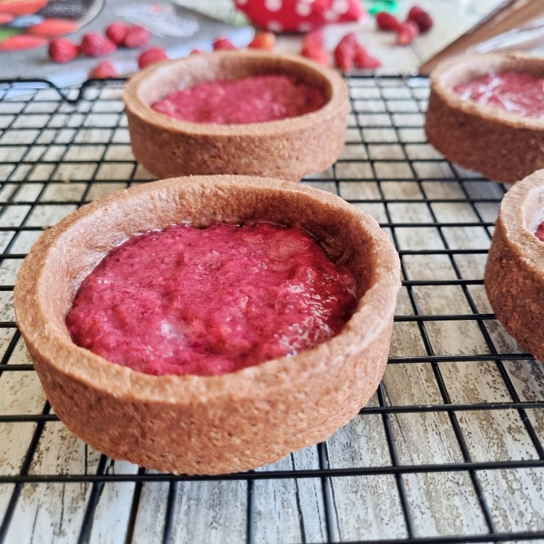 Tartellette-crostatine-fragoline-ganache-cioccolato-fondente-SantOrsola-piccoli-frutti-frutti-di-bosco-ricette-frutti-di-bosco