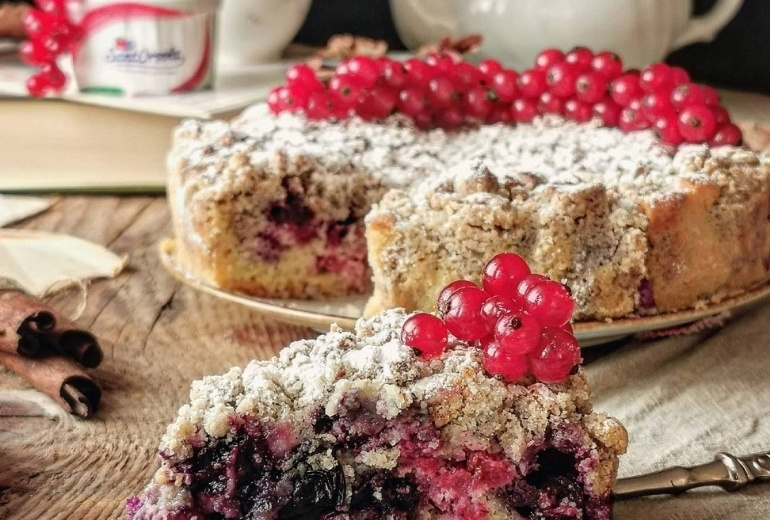 Streusel-cake-frutti-di-bosco-piccoli-frutti-lamponi-more-ribes-rosso-Sant'Orsola