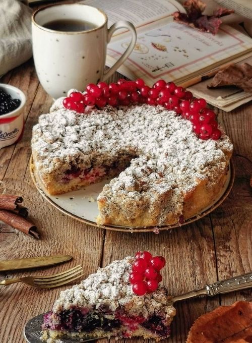Streusel-cake-frutti-di-bosco-piccoli-frutti-lamponi-more-ribes-rosso-Sant'Orsola