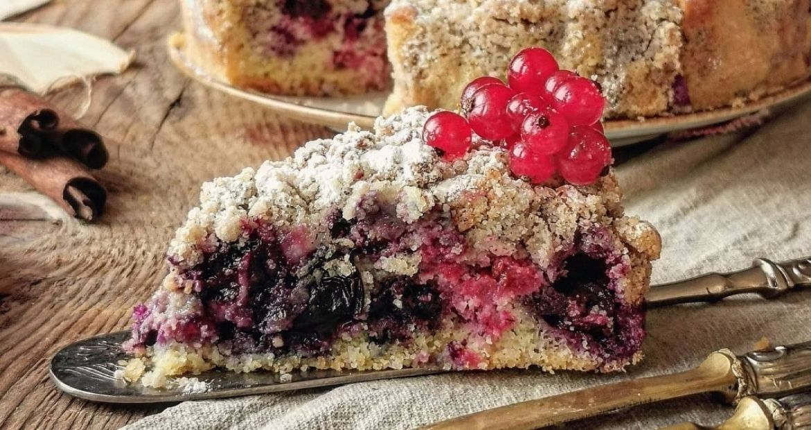 Streusel-cake-frutti-di-bosco-piccoli-frutti-lamponi-more-ribes-rosso-Sant'Orsola