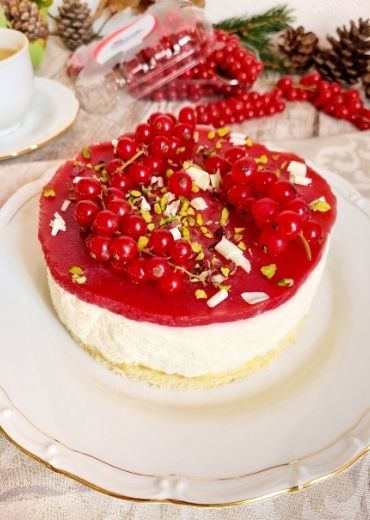 Ricetta-torta-bavarese-cioccolato-bianco-culis-ribes-frutti-di-bosco-piccoli-frutti-Sant'Orsola